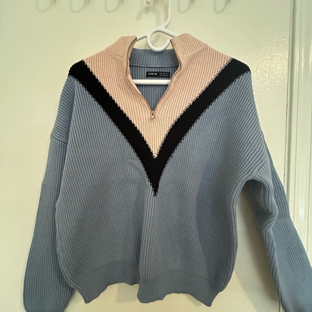 🩵SHEIN V-Neck Colorblock Hoodie - Blue, Pink, Black